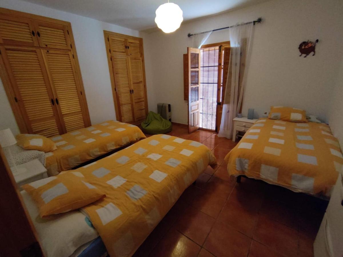Casa Petra : Bonita Casa Rural En Yunquera Esterno foto